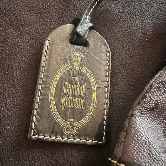 Disney Dooney & Bourke Haunted Mansion Wallpaper Crossbody Bag Gray & Black - Picture 6 of 8